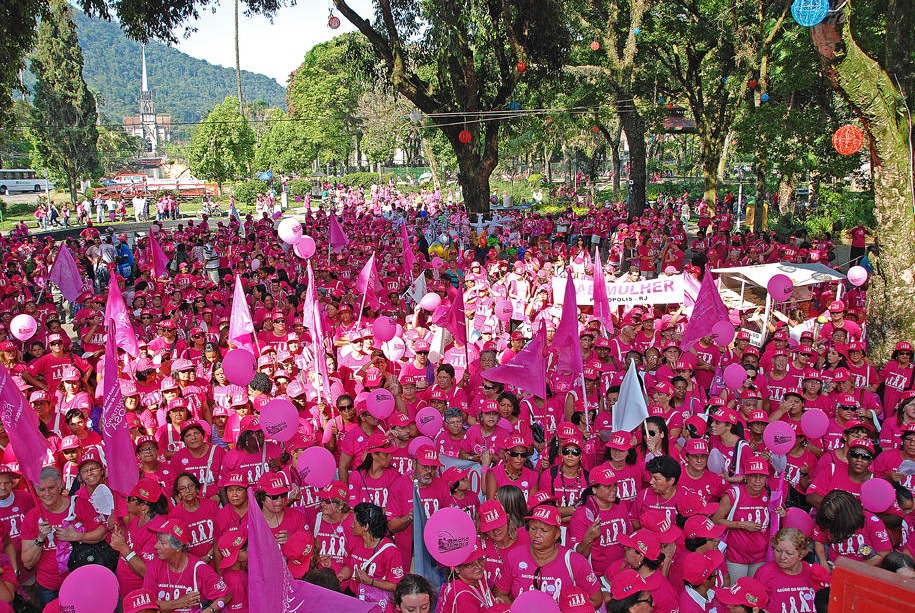 caminhada outubro rosa