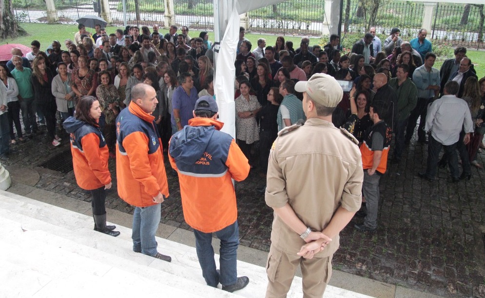 defesa civil