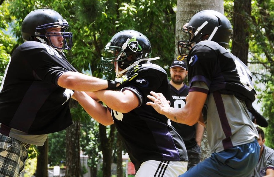 petropolis wolves