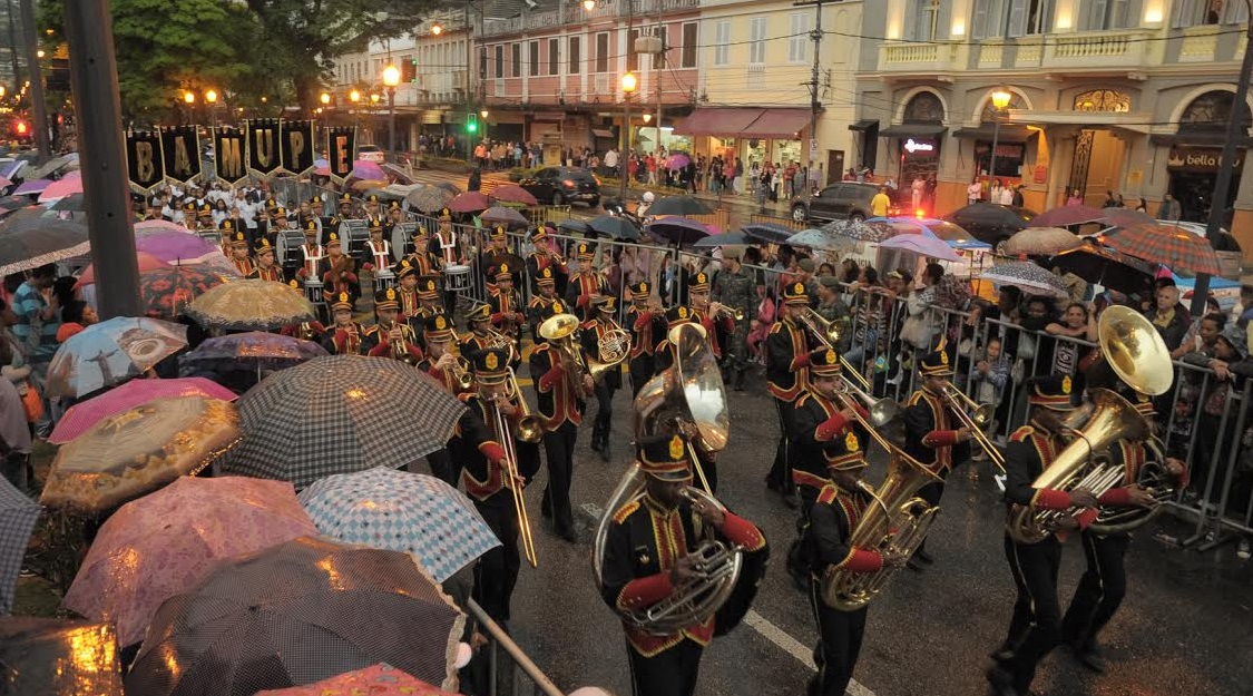desfile rua do imperador