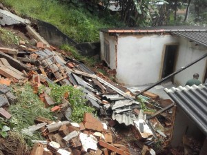 Vila Manzine - Carangola