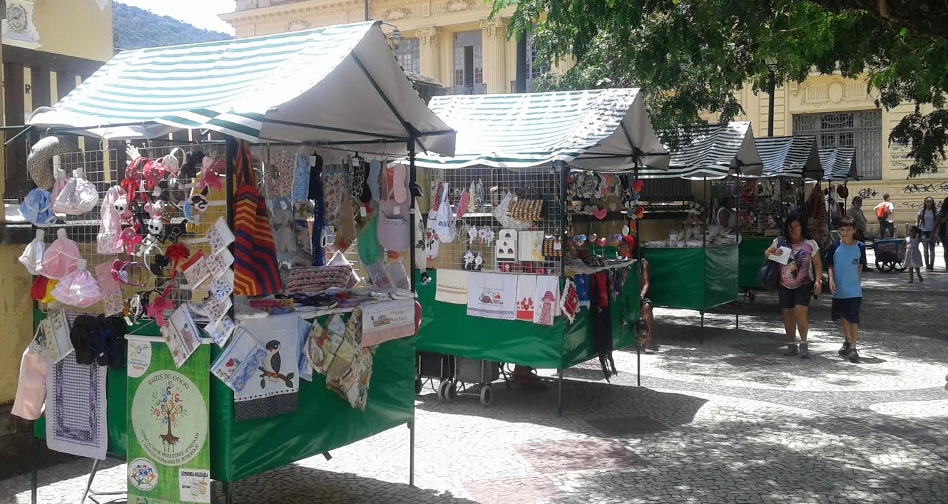 feira de economia solidária