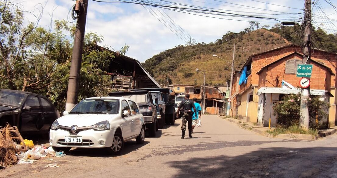 ferro velho