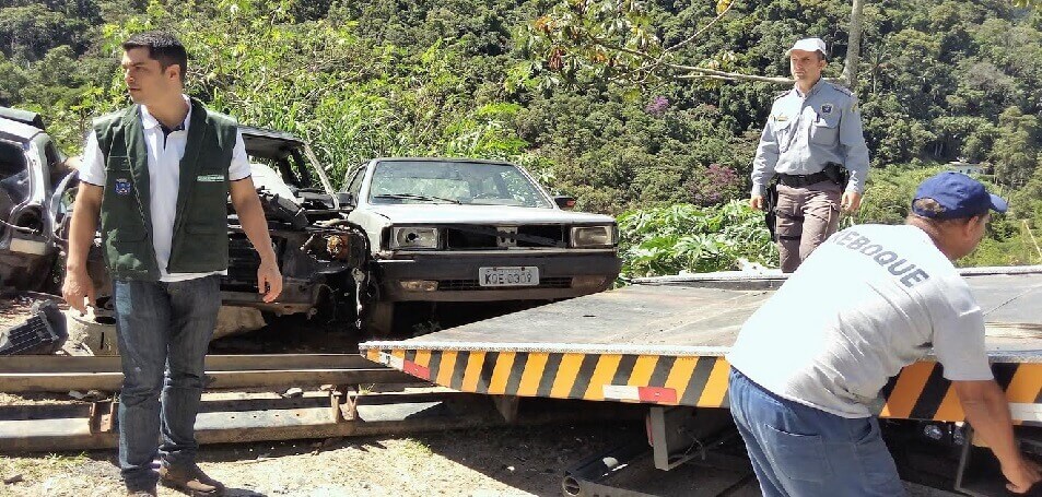 carros abandonados