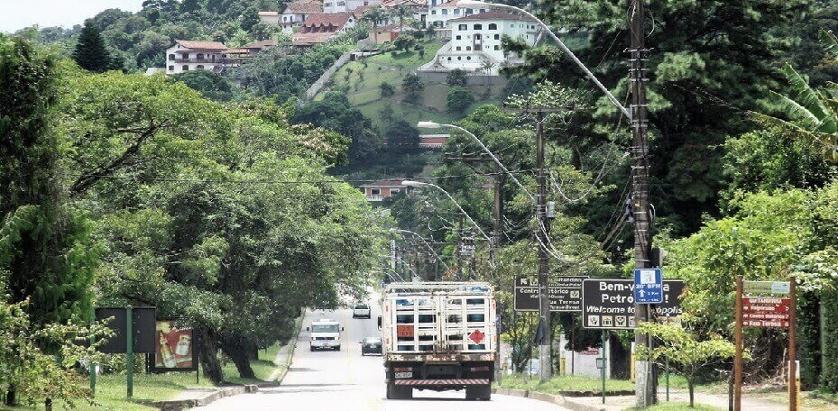 estrada do quitandinha