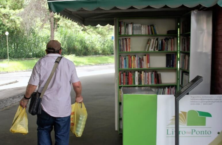 livro no ponto