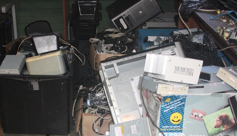 lixo eletrônico