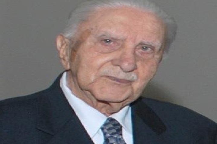 professor Paulo Machado​