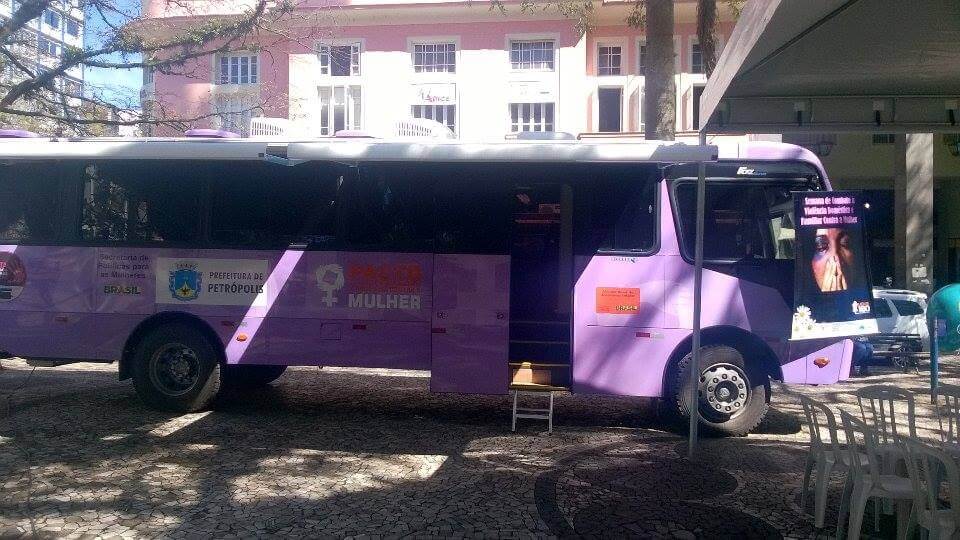 onibus lilas