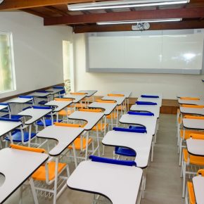 Colégio e Curso PRW